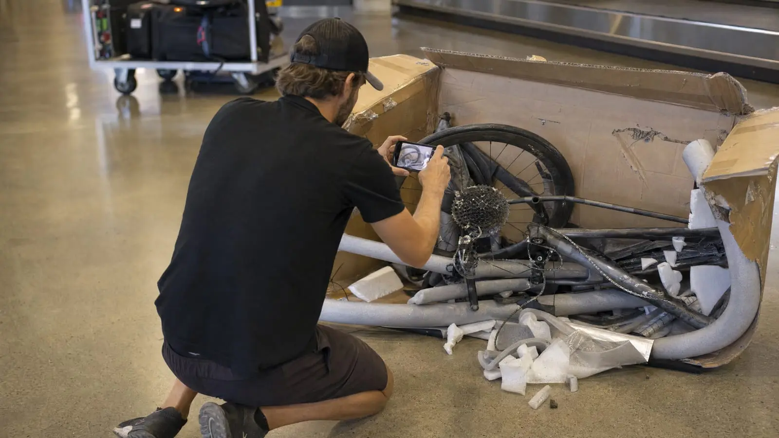 Cover Image for Bike Travel Insurance and Damage Claims: What to Do When Your Bike Arrives Broken